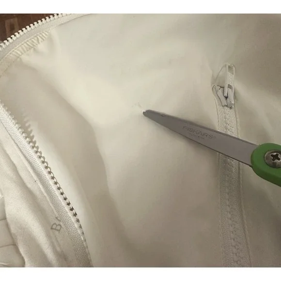 Bally Vtg Full Zip Jacket Windbreaker Womens Sz XL Ivory Soft Cotton Logo Lining - Picture 10 of 14